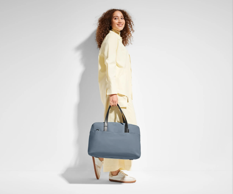 THE EVERYWHERE TASKE